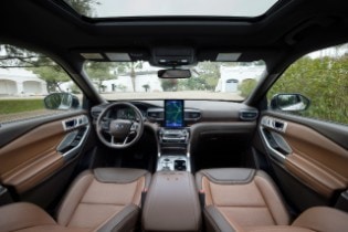 2021 Ford Explorer King Ranch Edition